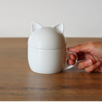 小田陶器のCat pit マグ小 (白)　猫のカタチの可愛い蓋付きマグカップ【小サイズ】