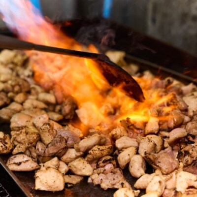 【えびチャン本店】鶏の塩焼き　800g以上(200g×4パック)
