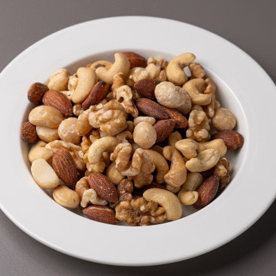 4種の食塩不使用ミックスナッツ1,200g(300g×4袋)(北九州市)