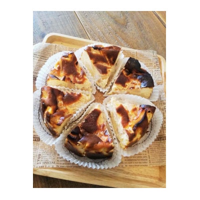 りんごのバスクチーズケーキ　ホールケーキ