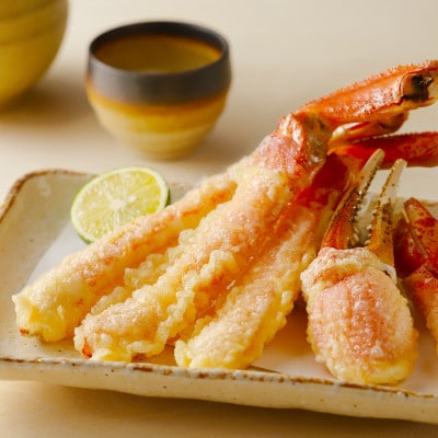 <生食用>冷凍本ズワイガニポーション1kg 北見市加工 鍋でも刺身でも!出汁用昆布同梱