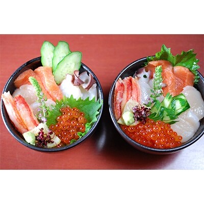 2023年4月発送開始『定期便』贅沢海鮮丼4個入りセット【北海道北見市加工】全3回