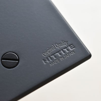 HITTITEのトグルスイッチ H(4口正方形型・ブラック)アイアンスイッチプレート