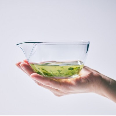 五感で味わう急須　CHASTA(チャスタ)と森半の宇治茶 煎茶100gのセット