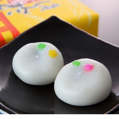名物しんこまんじゅうと蓬の香りたっぷりのきな粉で食べる草餅　計20個