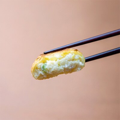 もちプリ丸餃子10個入り×1、パリもち包子(豚・チーズ)各8個入り×2セット