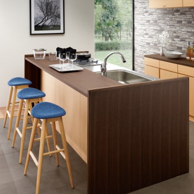 【KASHIWA】ハイスツール(張座) 飛騨の家具　布張り  AM037