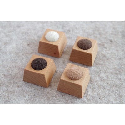 チョコっとピンクッション　飛騨の山桜　TR3986