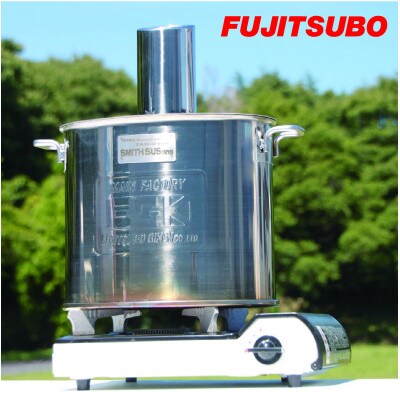 自動車用マフラーがスチーマーに変身!? 食器にも使用されているステンレス製の蒸し器