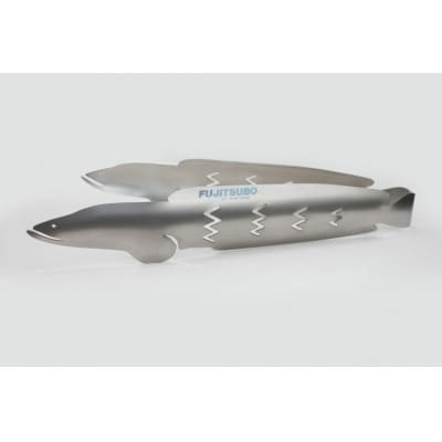 使うたびに愛着が湧く、雷魚がモデルのチタン製トング (250mm)