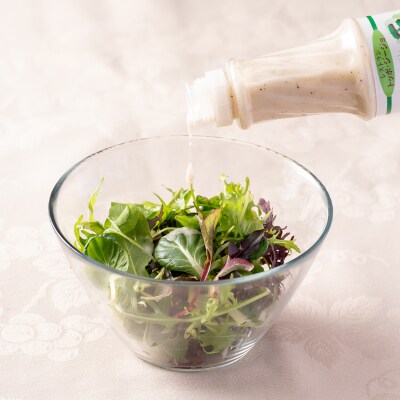 レストランの手作りドレッシングJ4