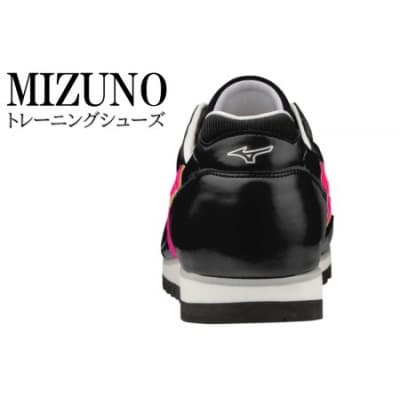 ミズノトレーニングシューズ　BUILT　TRAINER【ブラック×フラッシュピンク2E】AO42