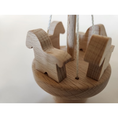 木のおもちゃ「メリーゴーランド」2個セット　AH15　