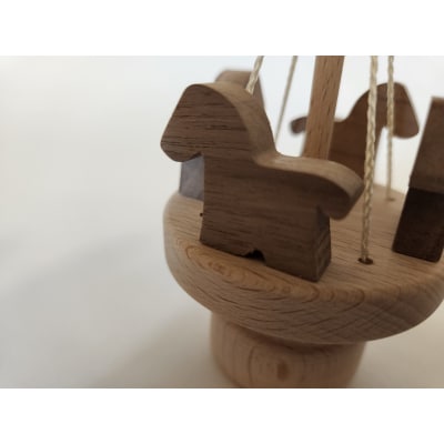 木のおもちゃ「メリーゴーランド」2個セット　AH15　