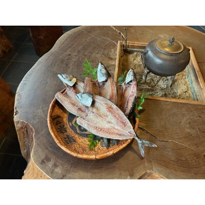 「国産塩鯖 」1kg以上1キロ以上鯖 塩鯖 塩さば 塩サバ冷凍グルメ 添加物不使用(a10-588)