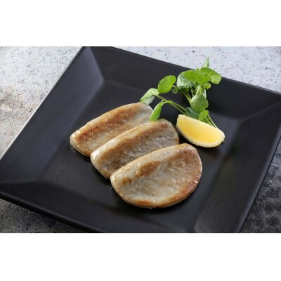 昔ながらの黒はんぺん「はんべ」と「鰯つみれ」(a10-1263)