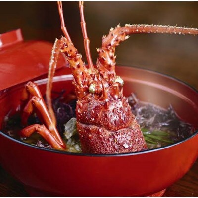 伊勢海老の誘惑に抗えない舌鼓「梅」1尾約500g~600g×2尾