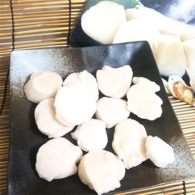 【サイズ不揃い・割れ有】宗谷産ほたて玉冷　2kgセット