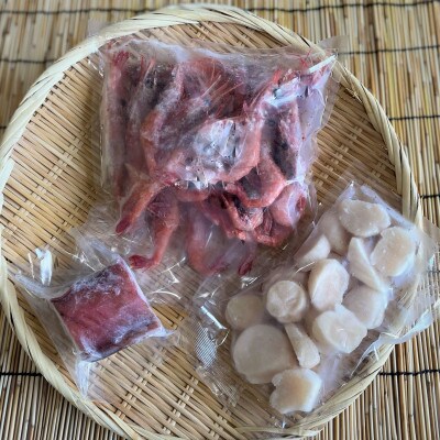 北海道のおせち 6.5寸3段重+毛ガニとお刺身セット