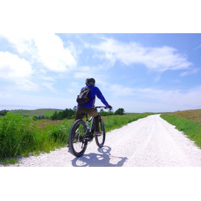 日本最北端!宗谷丘陵・白い道サイクリングツアー1名様ご招待