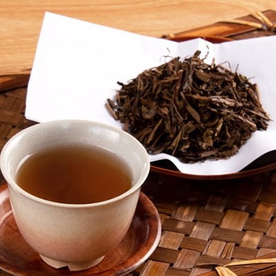京焙じ茶の茶葉　ドカンと2kg!　専用の大型茶筒付き【お茶の町　京都　宇治田原町　木谷製茶場】