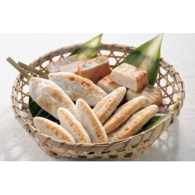 佐々直 笹かまぼこ( 吉次 真鯛 ) 、 せんだい小笹 、揚蒲鉾 、おとうふかまぼこ( ミニ一丁)