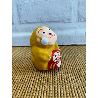達磨抱き申(さる)手作り張子人形