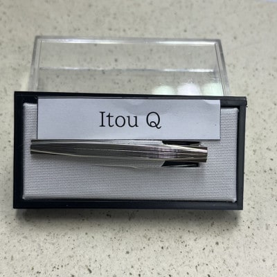 ネクタイピン Itou Q