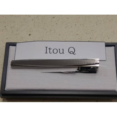ネクタイピン Itou Q