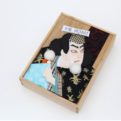 押絵桐文箱「弁慶」