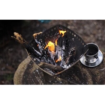 ANCAM(アナキャン)　組立式焚き火台「FIRE WHIRL」Sサイズ