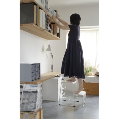 超軽量ステップスツール Light tempo Step Stool
