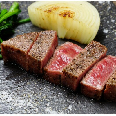 【毎月定期便】博多和牛【A4～A5】ヒレ150g&サーロイン150g各1枚計300g(宇美町)全2回