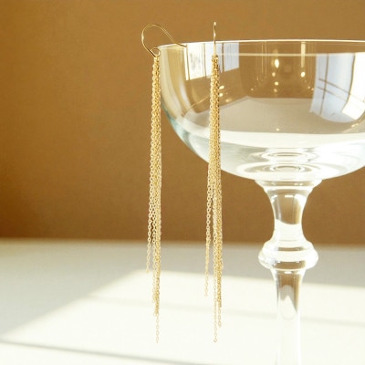 【18金イエローゴールド】小豆チェーン フックピアス しなやかに揺れる上質な煌めき 大人のエレガント