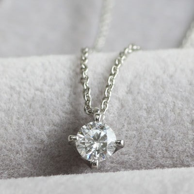 プラチナ900【0.2ct ラボダイヤモンドネックレス】4本たてづめ 未来の輝き 一粒ペンダント
