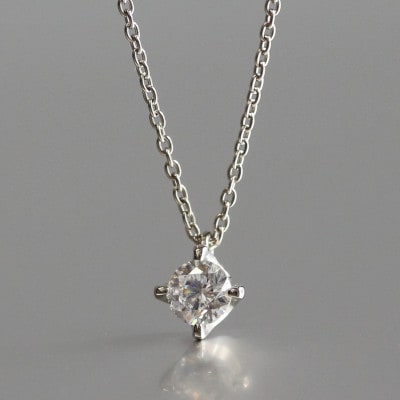 プラチナ900【0.2ct ラボダイヤモンドネックレス】4本たてづめ 未来の輝き 一粒ペンダント