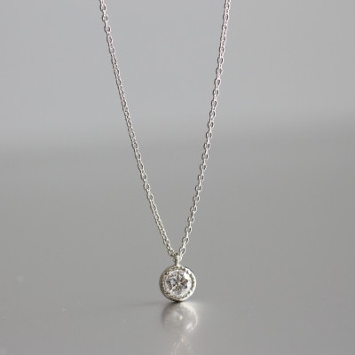 プラチナ900【0.2ct ラボダイヤモンドネックレス】ミルグレイン 未来の輝き 一粒ペンダント