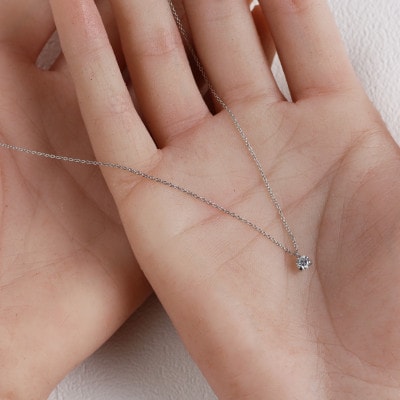 プラチナ900【0.2ct ラボダイヤモンドネックレス】トリニティ 未来の輝き 一粒ペンダント