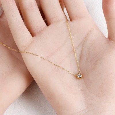 K18 金【0.2ct ラボダイヤモンドネックレス】馬蹄デザイン 輝き続ける美しさ 一粒ペンダント
