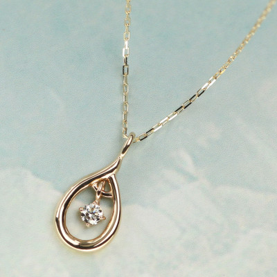 【10金イエローゴールド ダイヤモンドネックレス】揺れる一粒ダイヤ0.033ct ドロップペンダント