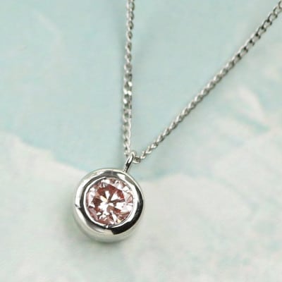プラチナ900【0.2ct ラボピンクダイヤモンドネックレス】ふくりん留め 優しい輝き ペンダント