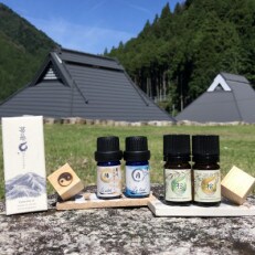 大津市産和精油『4種セット』杉&amp;桧精油 各5ml、ブレンドオイル『月』、『陽』各5ml