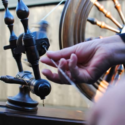 翔工房 上質カシミヤ100% 手紡ぎ・手織りストール 網代模様 ベージュ[No5354-0611]