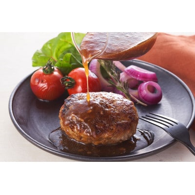 唐津バーグ8個とガーリックソース