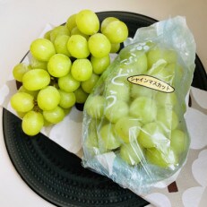 【濃厚芳醇】佐賀県唐津産「シャインマスカット」 約1.5kg