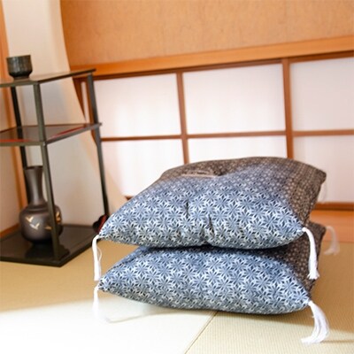 黒花小座布団45cm 45cm 2枚セット お礼品詳細 ふるさと納税なら さとふる