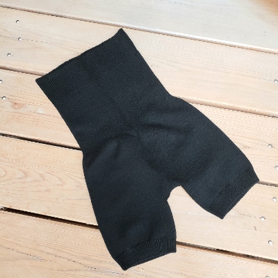 お腹あったかウールシルクのパンツ　3分丈