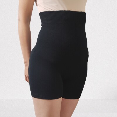 お腹あったかウールシルクのパンツ　3分丈