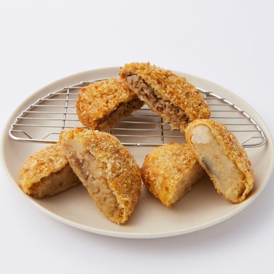 奈良県産大和牛のコロッケ、奈良特産大和丸ナスと味彩豚の豚みそコロッケ、レンコンのミンチカツ