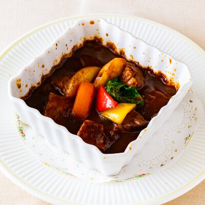 【とろける厳選牛】老舗洋食レストランの特製ビーフシチュー(270g×3パック)